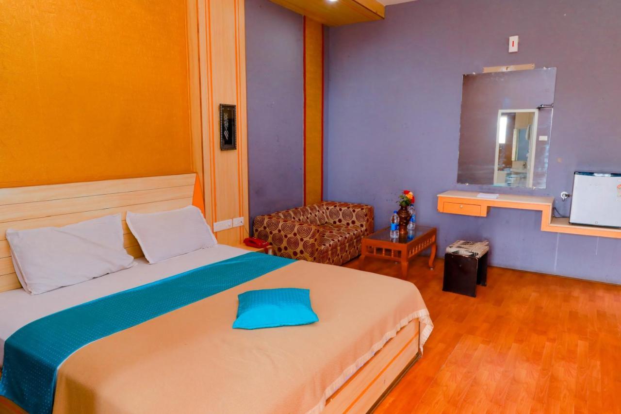 Hotel Jk Grand เยอร์โคด ภายนอก รูปภาพ